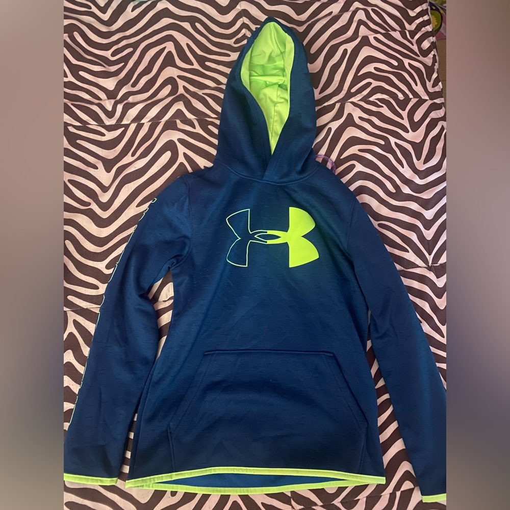 Under armour pullover hoodie